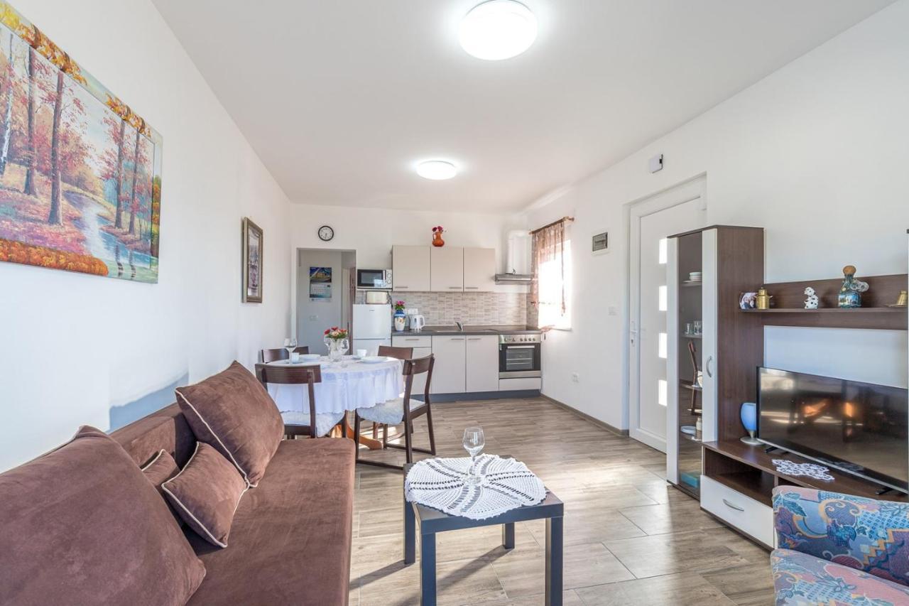 Casa Monshego